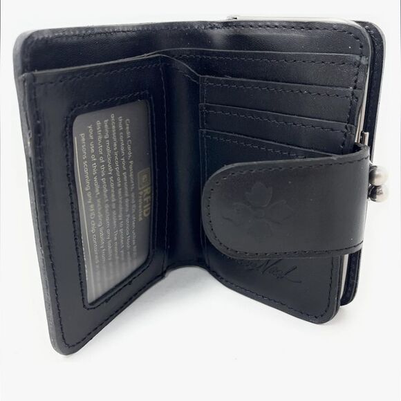 Patricia Nash Iberia Leather Wallet - Picture 2 of 9